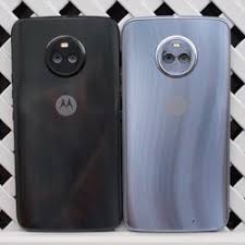 Moto X4