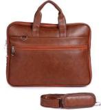 Kandel London 17 Inch Expandable Laptop Messenger Bag