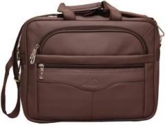 Attache 15.6 inch Laptop Messenger Bag