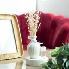 The June Shop Elusive Vase Pampas Reed Diffuser Natural Fragrance for Relaxing Lemon Portable Room Air Purifier