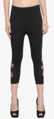 Lgc Black Embellished Capri women