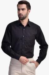 Kingswood Black Solid Slim Fit Formal Shirt men