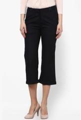 Kaaryah Black Solid Capri women