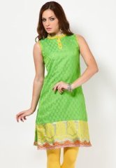 Abhishti Sleeve Less Self Pattern Green Kurti women