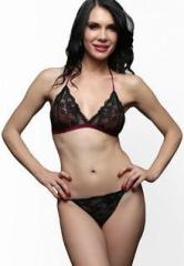 Cloe Set Of Bra And Briefs In Black women