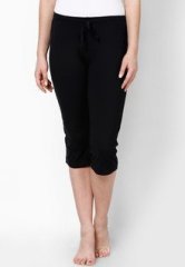 Hanes Black Capri women