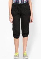 Senora Black Solid Capri women