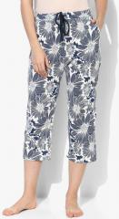 9teenagain Blue Printed Capri women