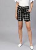 Aasi Black & White Checked Shorts women