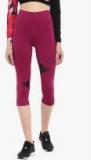 Chkokko Magenta Solid Skinny Fit Capri Women