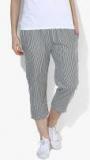 Dressberry Off White & Green Regular Fit Striped Cropped Regular Trouser Women