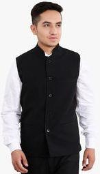 Fashion N Style Black Solid Regular Fit Waistcoat men