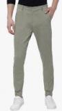 Highlander Olive Solid Joggers Men