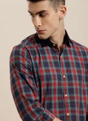 Invictus Navy Blue & Red Slim Fit Checked Casual Shirt men