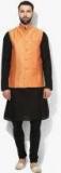 Kisah Black Solid Kurta Pyjama With Waistcoat Men