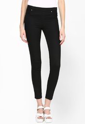 La Rochelle Black Solid Jegging Women