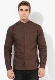 Locomotive Brown Solid Slim Fit Casual Shirt Men