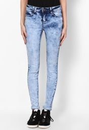 New Look Light Blue Authentic Ripped Knee Jeans Women