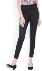 People Women Black Slim Fit Mid Rise Clean Look Jeans