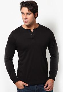 Phosphorus Black Solid Henley T Shirts men