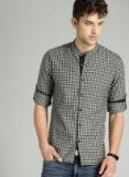 Roadster Black & Grey Regular Fit Checked Casual Shirt Men