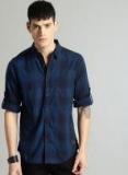 Roadster Blue Regular Fit Checked Casual Shirt Men