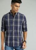 Roadster Navy Blue & White Regular Fit Checked Casual Shirt Men