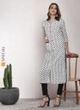 Sangria Printed Round Neck Straight Fit Kurta With Pockets Detail Three Quarter Sleeves Women