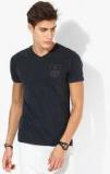 Spykar Black Solid Regular Fit V Neck T Shirt men