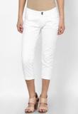 Tarama White Solid Capri Women