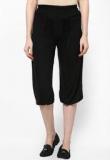 Trend18 Black Solid Capri Women