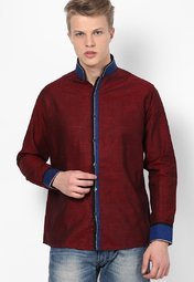 Tuxedo Solid Maroon Casual Shirt Men