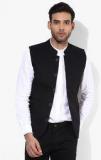 United Colors Of Benetton Black Solid Waistcoat Men