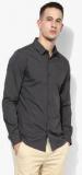 United Colors Of Benetton Dark Grey Solid Slim Fit Casual Shirt men