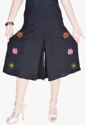 Uttam Black Embroidered Capri Women