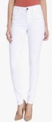 Vero Moda White Solid Mid Rise Regular Fit Jeans women