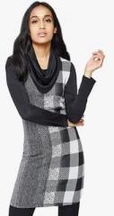 And Black Coloured Printed Tunic women