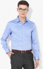 Arrow Blue Textured Regular Fit Formal Shirt men