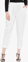 Bitterlime Off White Solid Regular Fit Regular Trousers women