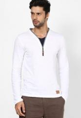 Celio Solid Beige V Neck T Shirt men