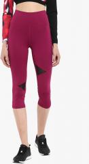 Chkokko Magenta Solid Skinny Fit Capri women