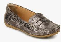 Clarks Doraville Nest Silver Metallic Moccasins women