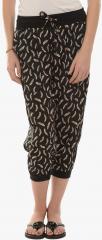 Da Intimo Black Printed Capri women