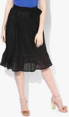 Deal Jeans Black Self Design Flared Skirt women