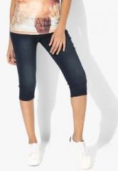 Deal Jeans Navy Blue Washed Capris women