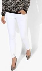 Deal Jeans White Solid Skinny Fit Jeans women