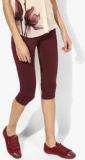 Deal Jeans Wine Solid Capri Women