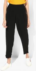 Dorothy Perkins Black Solid Regular Fit Coloured Pants women