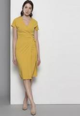 Dorothy Perkins Yellow Coloured Solid Shift Dress women