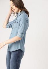 Dressberry Blue Regular Fit Solid Casual Shirt women